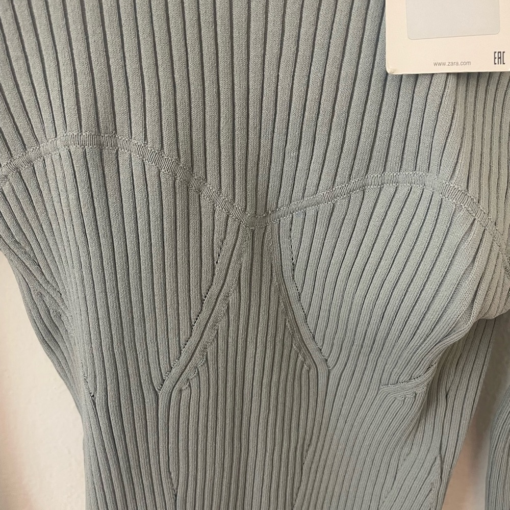 NWT small Zara long sleeve top